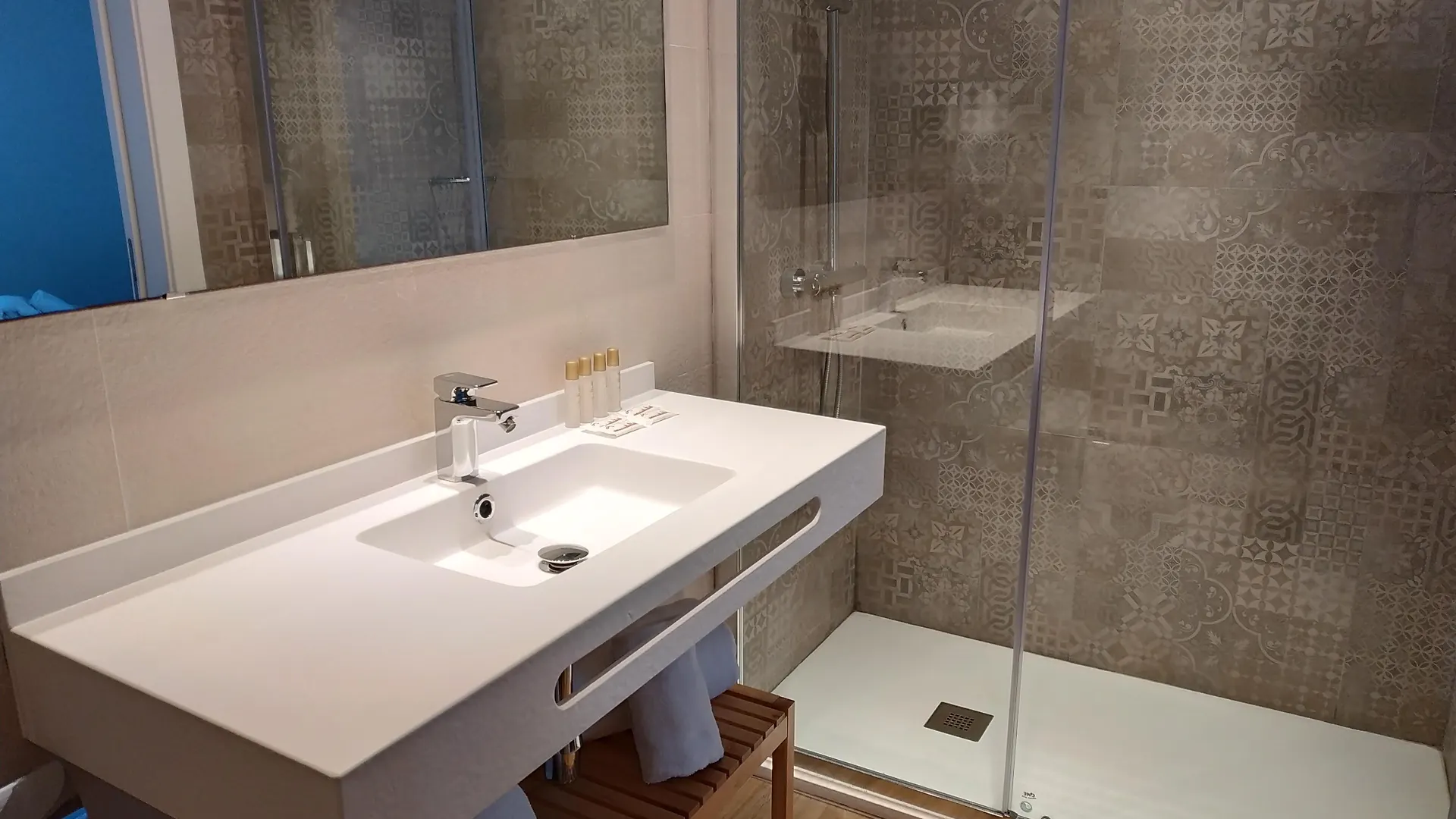 Amister Apartments Barcelona