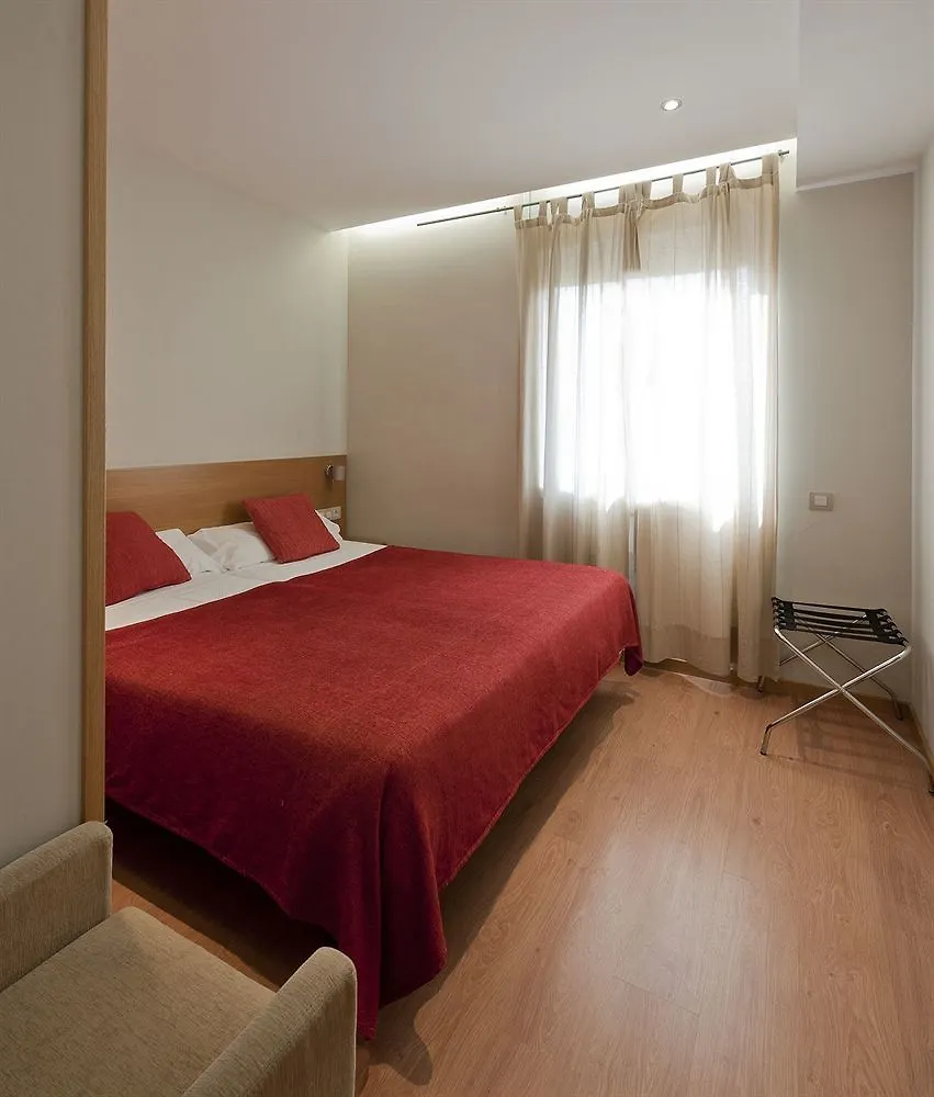 Amister Apartments Barcelona