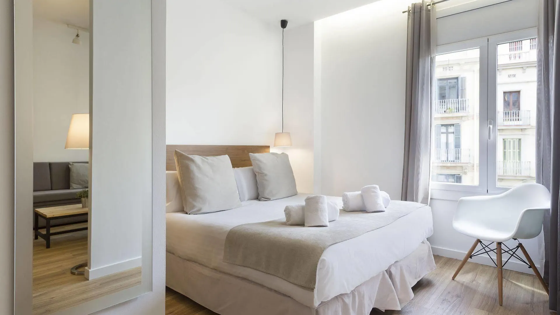 Amister Apartments Barcelona 0*,
