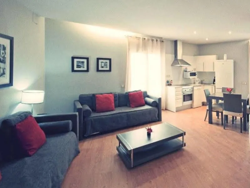Amister Apartments Barcelona